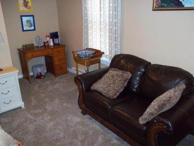 Walden Tin Brook Bed & Breakfast الغرفة الصورة