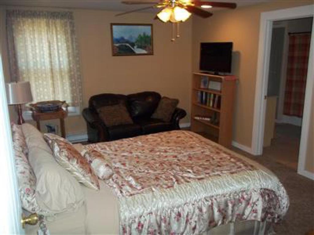 Walden Tin Brook Bed & Breakfast الغرفة الصورة